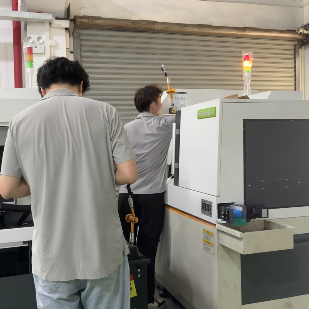 Swiss CNC lathe part adjustment Swiss CNC lathe part adjustment