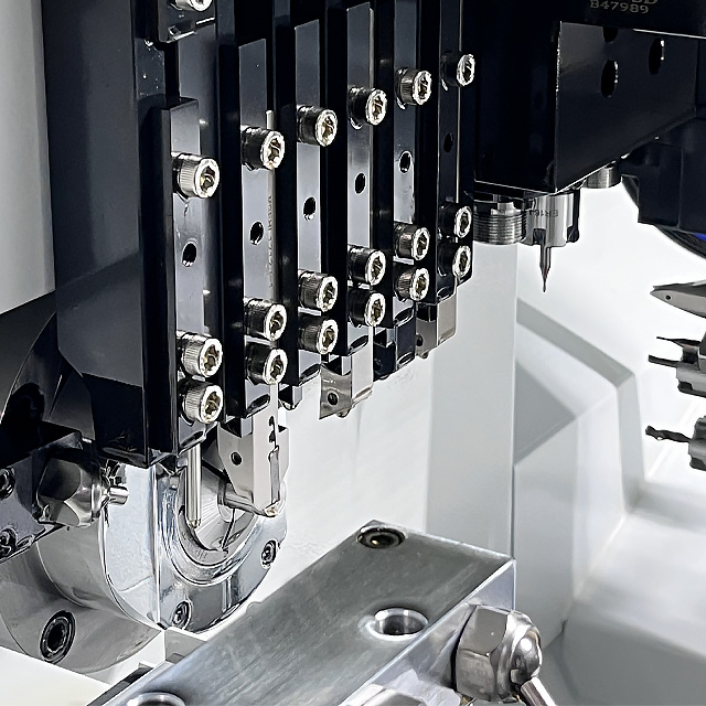 cnc lathe turning