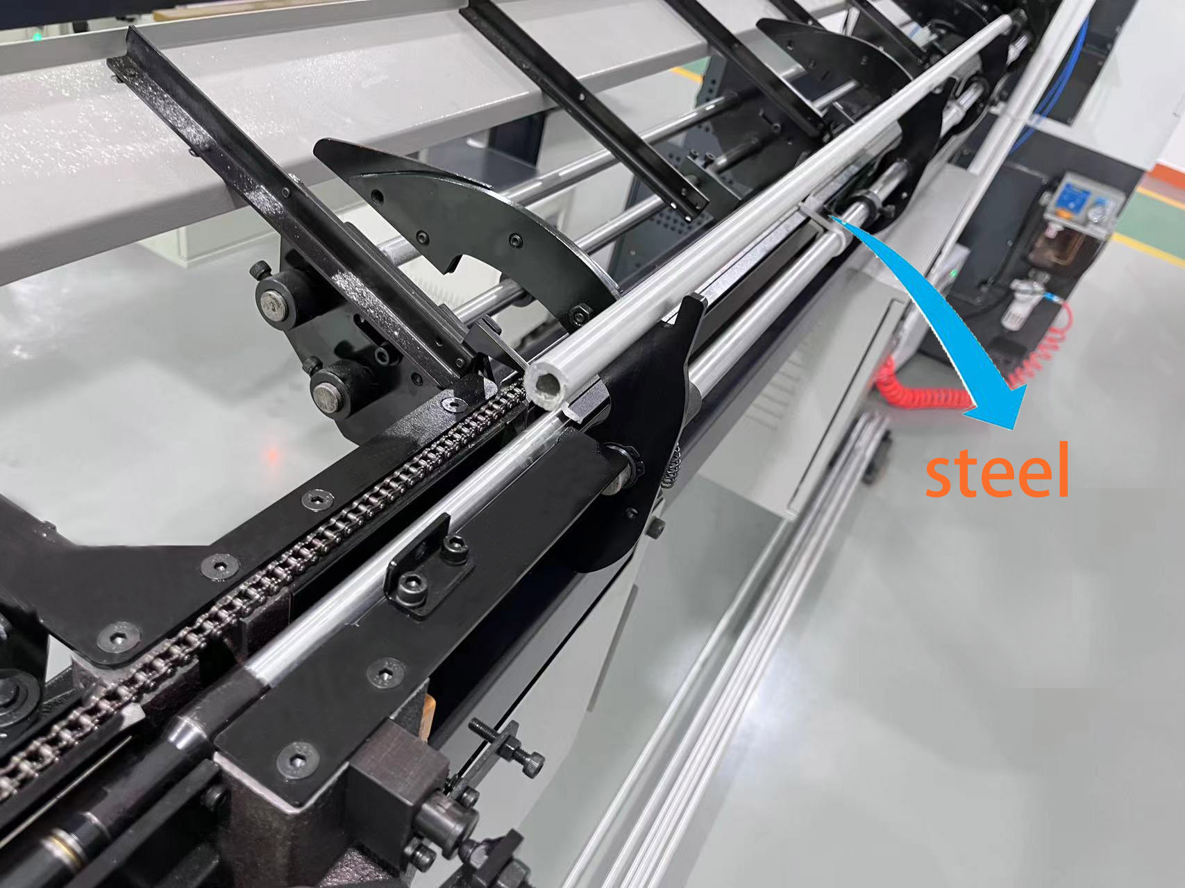 Swiss CNC Lathe Automatic Feeder System